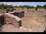 08613 ostia - regio v - insula ix - edificio (v,ix,2) - bli ri osten - re - mitreo di felicissimus (v,ix,1) - 06-2022.jpg